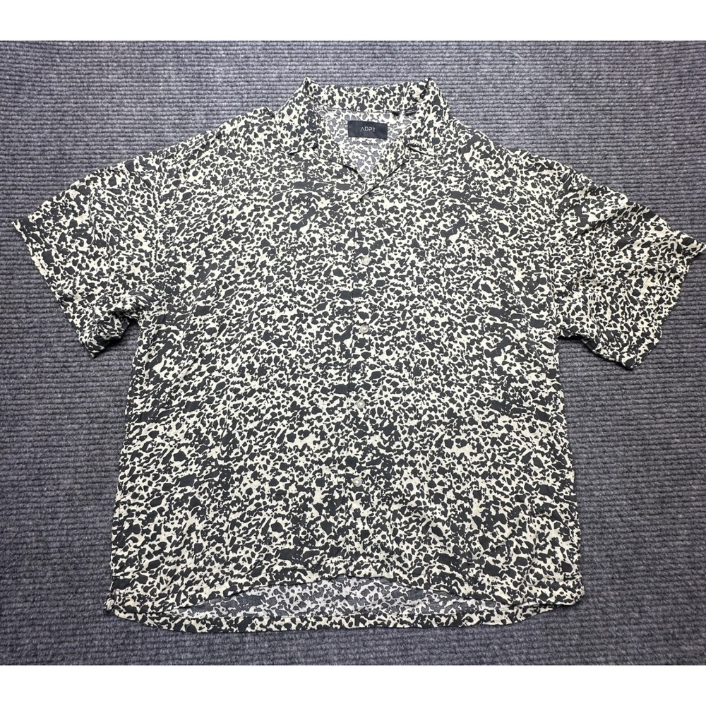 ADPT Button Up Shirt Mens Medium Cream Gray Spotted Short Sleeve Viscose Casual